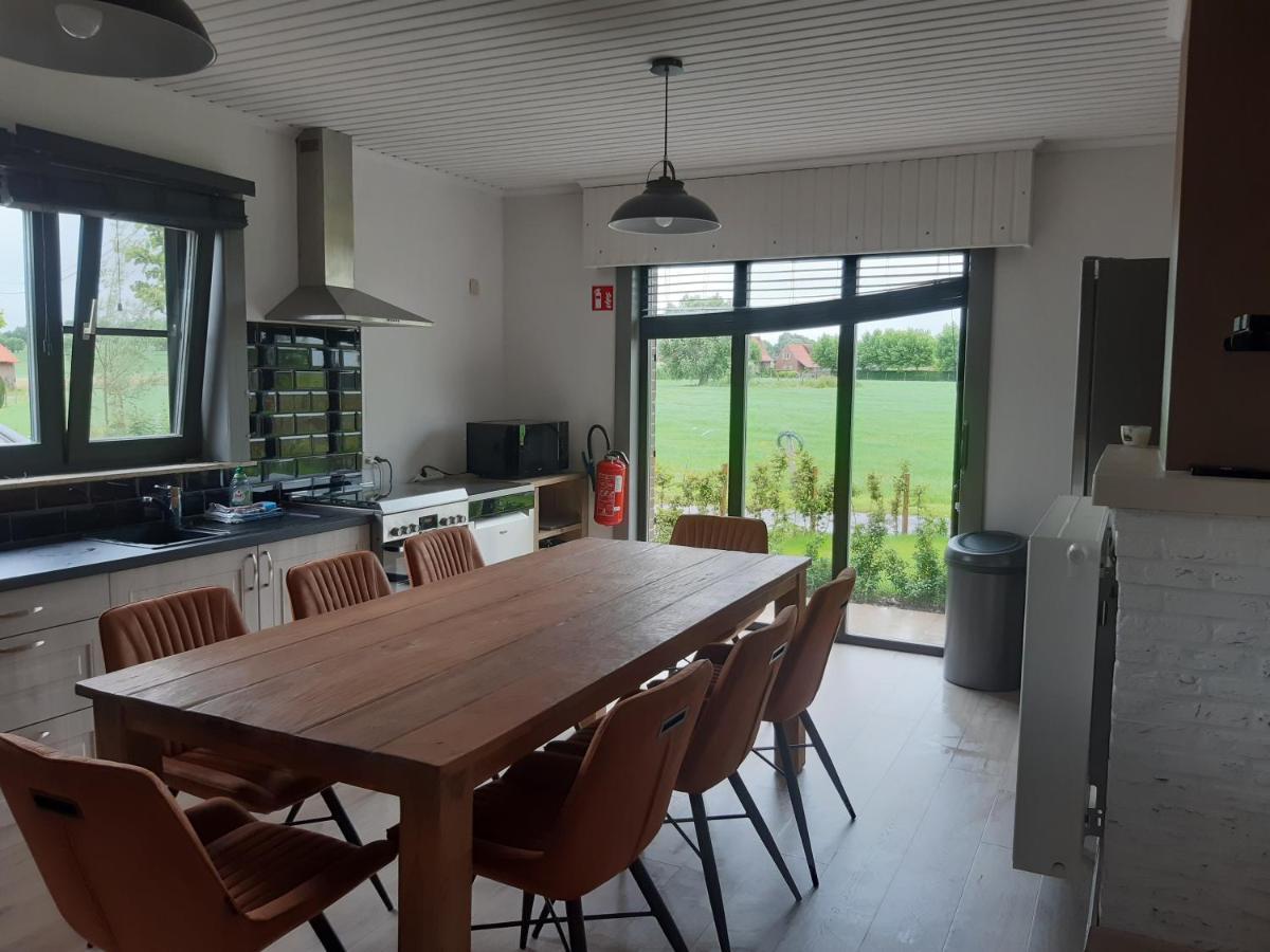 vakantiehuis zoetendaal Reningelst Buitenkant foto