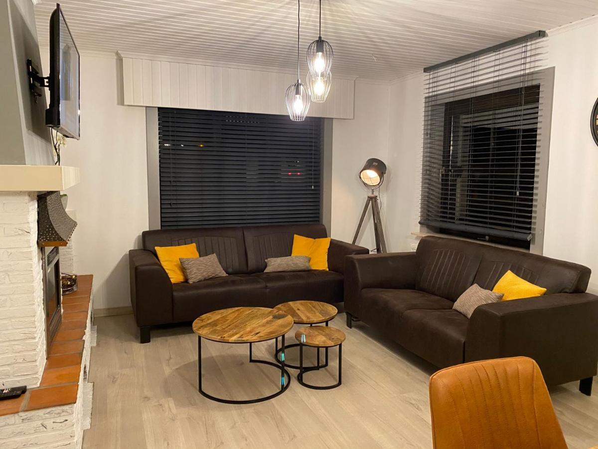 vakantiehuis zoetendaal Reningelst Buitenkant foto