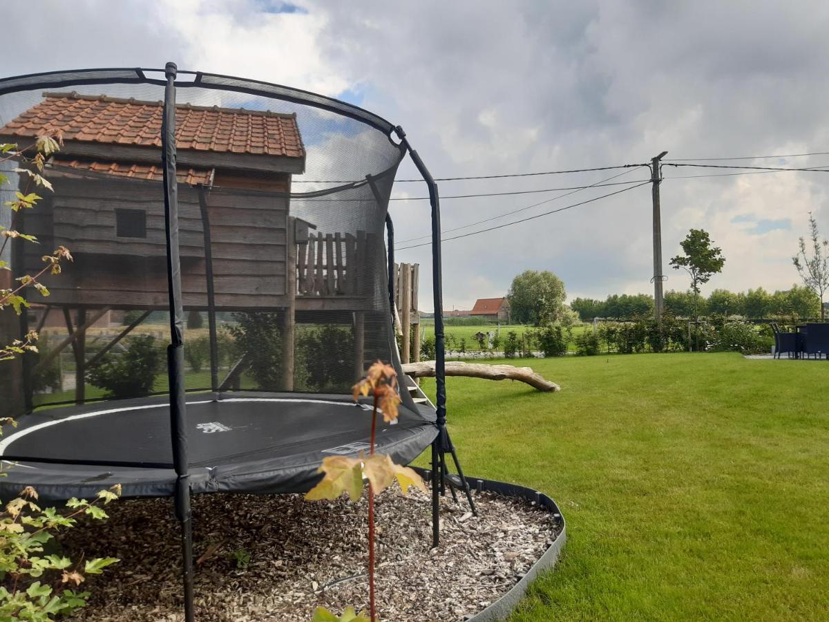 vakantiehuis zoetendaal Reningelst Buitenkant foto